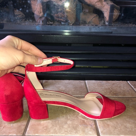 Size 7 1/2 red faux suede heels. - Picture 4 of 4